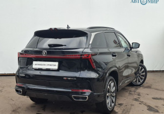 Подержанный автомобиль Changan CS75PLUS 2024 года (5 фото)