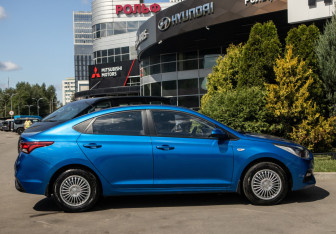 Подержанный автомобиль Hyundai Solaris Sedan 2017 года (3 фото)