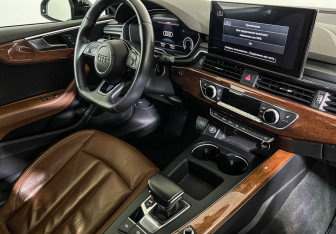 Подержанный автомобиль Audi A5 Coupe 2020 года (9 фото)