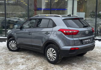 Подержанный автомобиль Hyundai Creta 2017 года (6 фото)
