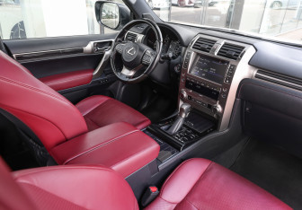 Подержанный автомобиль Lexus GX 2019 года (11 фото)