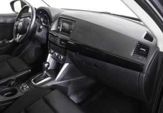 Подержанный автомобиль Mazda CX-5 2014 года (10 фото)