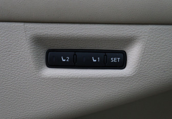 Подержанный автомобиль Nissan Murano Suv 2017 года (21 фото)