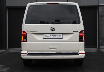 Подержанный автомобиль Volkswagen Caravelle 2021 года (6 фото)