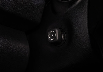 Подержанный автомобиль Toyota Camry Sedan 2015 года (17 фото)