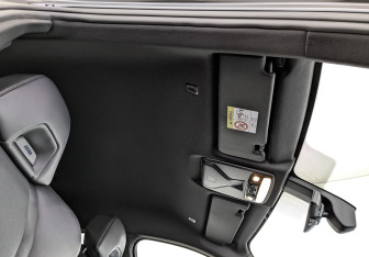 Подержанный автомобиль BMW X6 2021 года (23 фото)