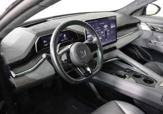 Подержанный автомобиль Zeekr 001 2023 года (9 фото)