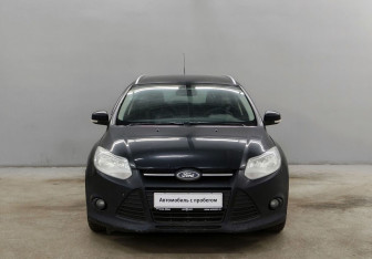 Подержанный автомобиль Ford Focus Wagon 2013 года (2 фото)