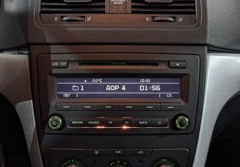 Подержанный автомобиль Skoda Yeti 2014 года (16 фото)