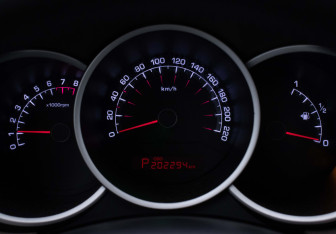 Подержанный автомобиль Kia Venga 2013 года (12 фото)