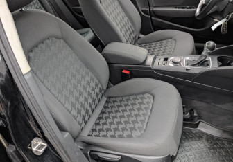 Подержанный автомобиль Audi A3 Sedan 2014 года (22 фото)