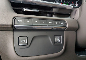 Подержанный автомобиль Cadillac Escalade Suv 2022 года (23 фото)