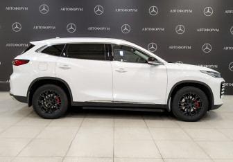 Подержанный автомобиль Exeed TXL 2023 года (4 фото)