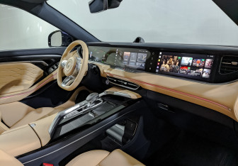 Подержанный автомобиль Voyah Free 2023 года (12 фото)