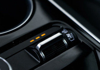 Подержанный автомобиль Kia K5 2021 года (13 фото)