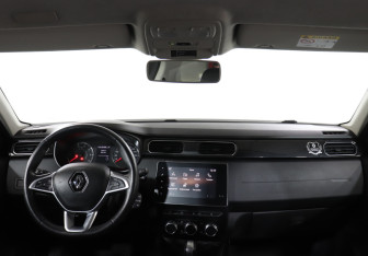 Подержанный автомобиль Renault Arkana 2019 года (12 фото)