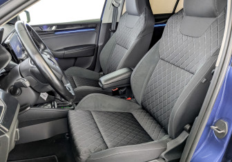 Подержанный автомобиль Skoda Rapid Liftback 2021 года (20 фото)
