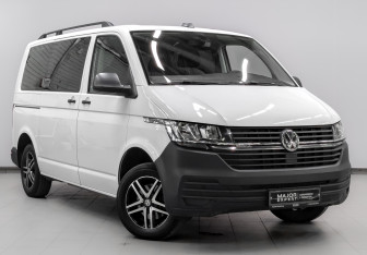 Подержанный автомобиль Volkswagen Caravelle 2021 года (3 фото)