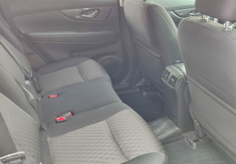 Подержанный автомобиль Nissan X-Trail 2020 года (11 фото)