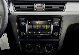 Подержанный автомобиль Skoda Rapid Liftback 2019 года (15 фото)