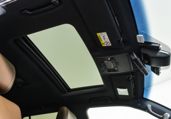 Подержанный автомобиль Toyota Land Cruiser Suv 2018 года (21 фото)