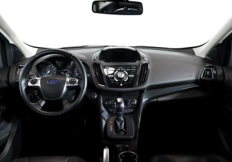 Подержанный автомобиль Ford Kuga 2016 года (6 фото)