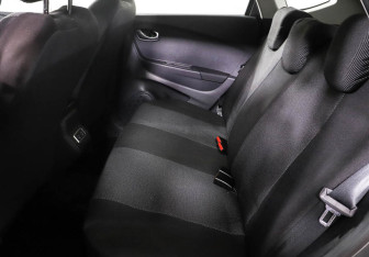 Подержанный автомобиль Renault Kaptur 2021 года (10 фото)