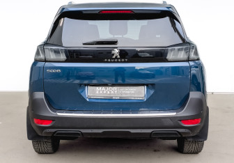 Подержанный автомобиль Peugeot 5008 Suv 2021 года (6 фото)