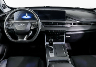 Подержанный автомобиль Chery Tiggo 7 Pro Max 2023 года (11 фото)