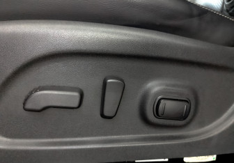 Подержанный автомобиль Nissan Murano Suv 2017 года (28 фото)