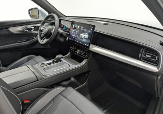 Новый GAC GS8 2025 (9 фото)