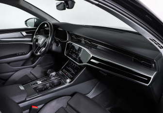 Подержанный автомобиль Audi A6 Wagon 2018 года (11 фото)