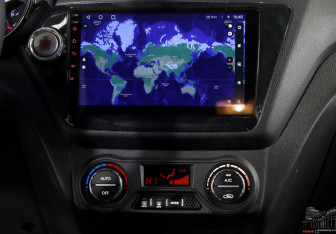 Подержанный автомобиль Kia Rio Sedan 2012 года (12 фото)