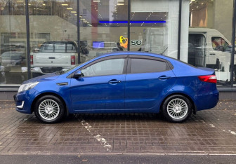 Подержанный автомобиль Kia Rio Sedan 2011 года (5 фото)