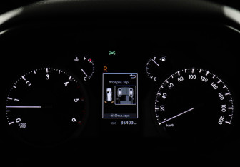 Подержанный автомобиль Toyota Land Cruiser Prado 2022 года (11 фото)