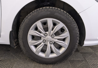 Подержанный автомобиль Hyundai Solaris Sedan 2021 года (12 фото)