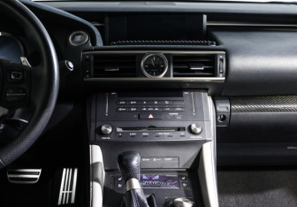 Подержанный автомобиль Lexus RC F 2016 года (13 фото)