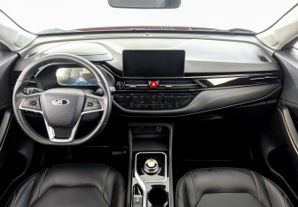 Подержанный автомобиль Москвич 3е 2023 года (14 фото)