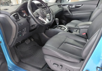 Подержанный автомобиль Nissan Qashqai 2020 года (12 фото)