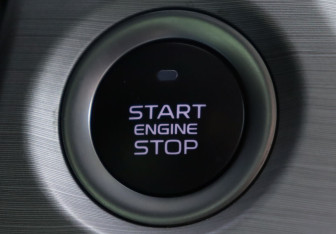 Подержанный автомобиль Geely Atlas 2018 года (14 фото)