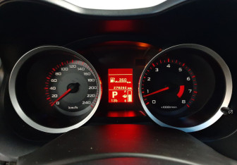 Подержанный автомобиль Mitsubishi Lancer Sedan 2007 года (13 фото)