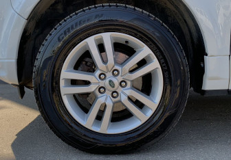 Подержанный автомобиль Land Rover Freelander 2013 года (9 фото)