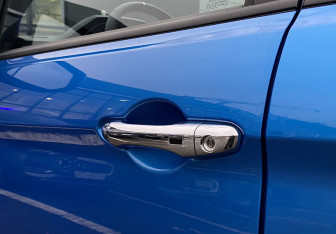 Подержанный автомобиль JAC T9 2024 года (18 фото)