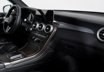 Подержанный автомобиль Mercedes-Benz GLC Coupe 2021 года (9 фото)