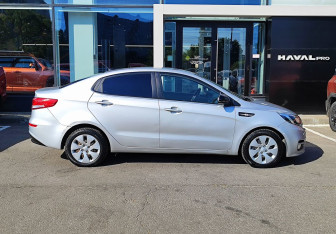 Подержанный автомобиль Kia Rio Sedan 2016 года (4 фото)
