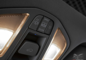 Подержанный автомобиль Hyundai Santa Fe 2017 года (13 фото)