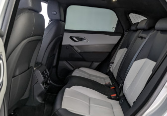 Подержанный автомобиль Land Rover Range Rover Velar 2023 года (18 фото)