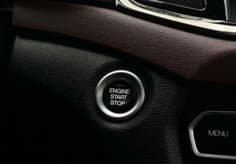 Подержанный автомобиль GAC GS8 2021 года (18 фото)