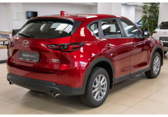 Новый Mazda CX-5 2025 (3 фото)