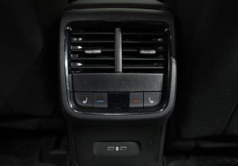 Подержанный автомобиль Skoda Octavia Liftback 2021 года (21 фото)